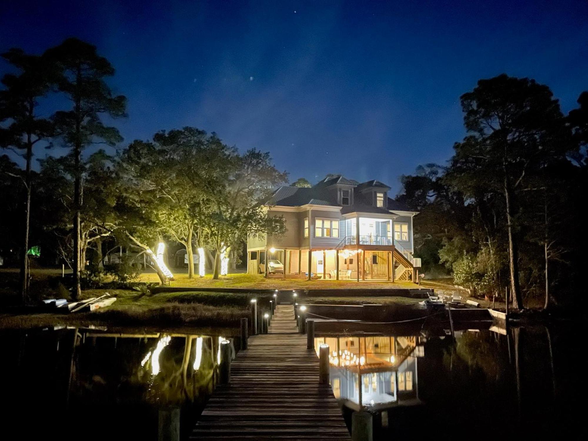 Bayfront Retreat With Private Pier For All Ages Navarre Exterior foto